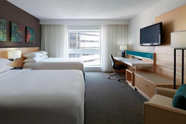 Delta Hotels by Marriott Montreal image 4